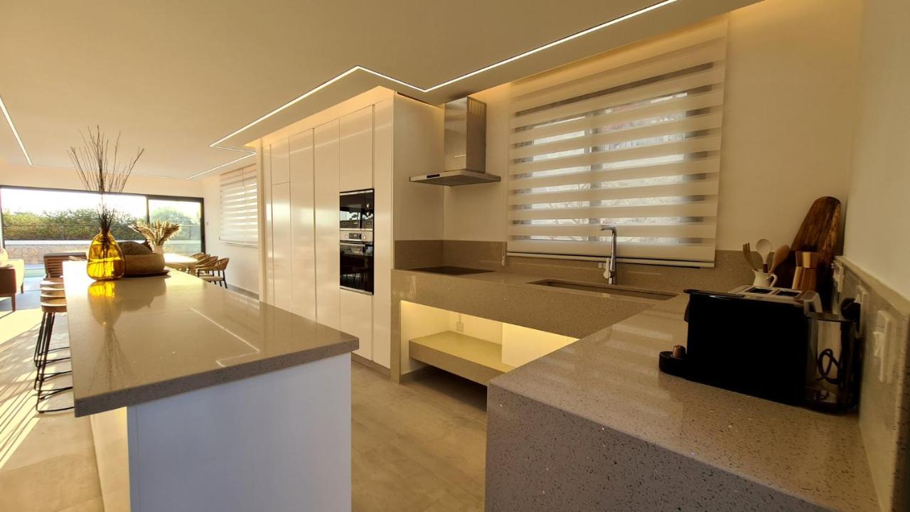 Phaedrus Living: Seaview Luxury Villa Venus Paphos Exteriör bild