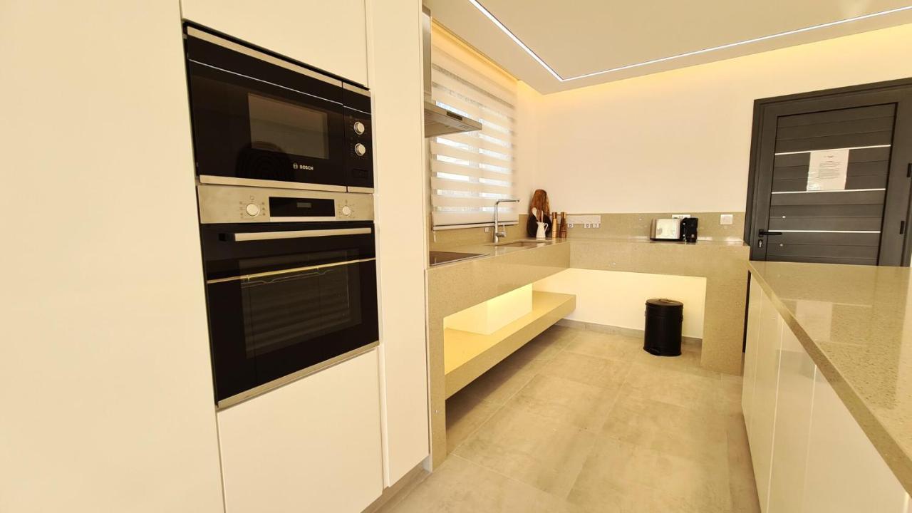 Phaedrus Living: Seaview Luxury Villa Venus Paphos Exteriör bild